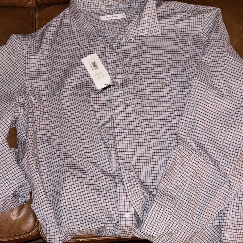 Calvin Klein Men's Grid Pattern Shirt - Black and White